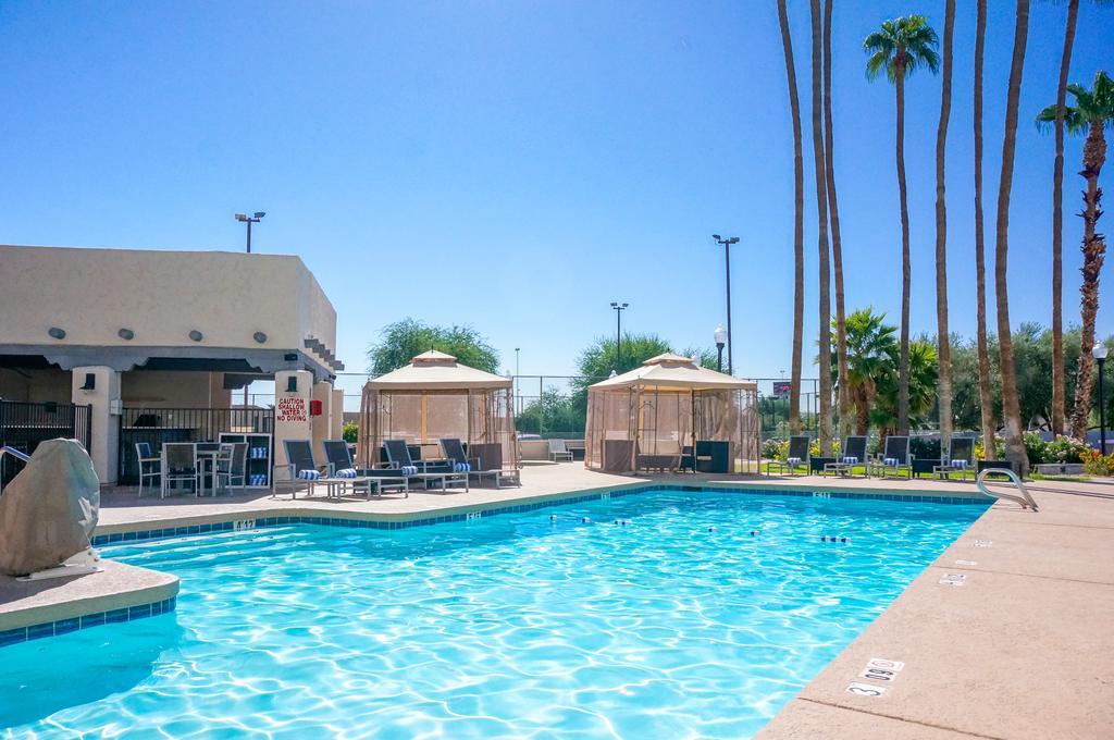 Four Points By Sheraton Phoenix South Mountain Exterior foto