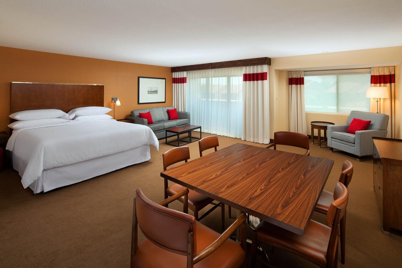 Four Points By Sheraton Phoenix South Mountain Exterior foto